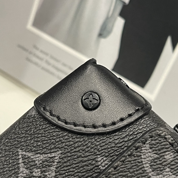 ルイヴィトンバッグ素材ディテール